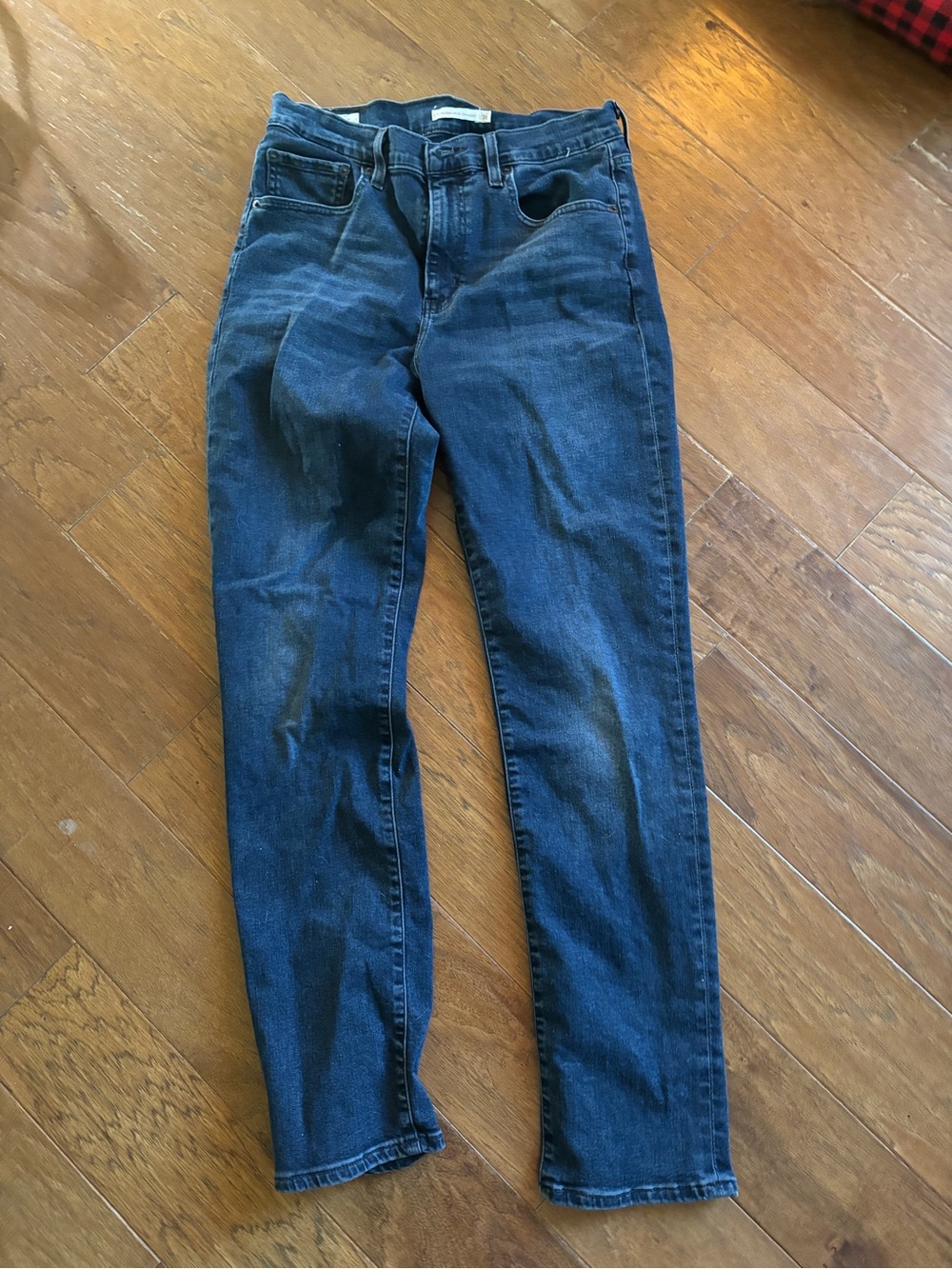Levi's Women's Slim Skinny Jeans in Deep Blue